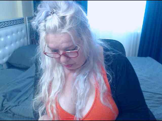 SonyaHotMilf