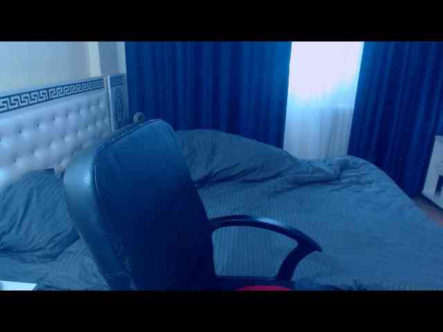 SonyaHotMilf webcam