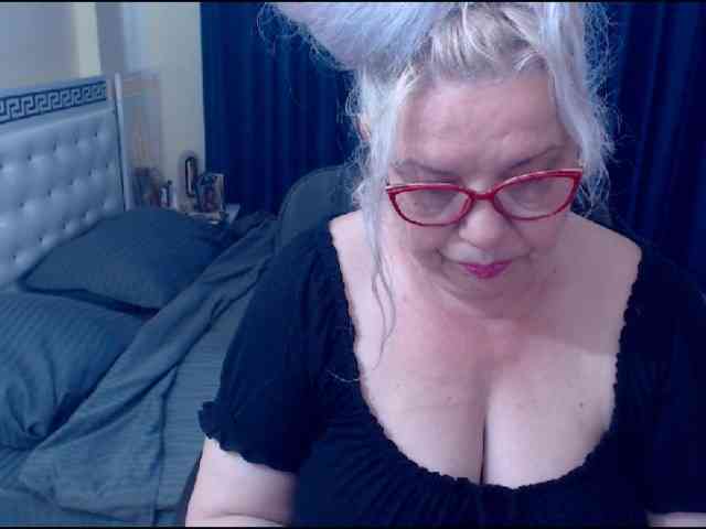 SonyaHotMilf