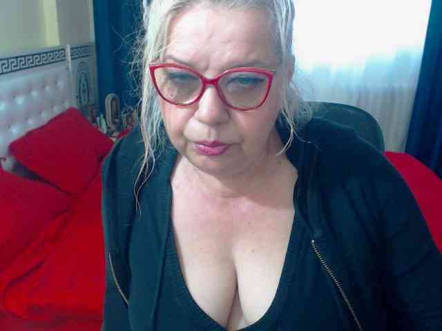 SonyaHotMilf