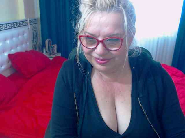 SonyaHotMilf