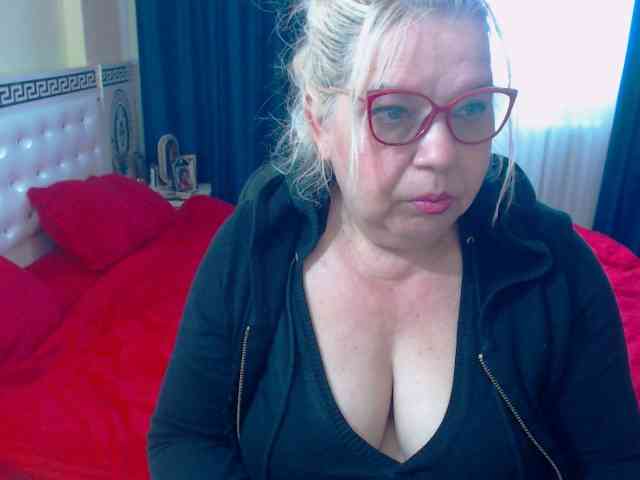 SonyaHotMilf