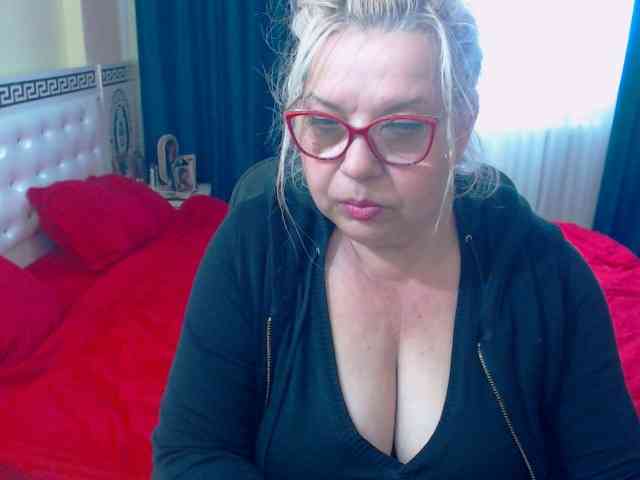 SonyaHotMilf