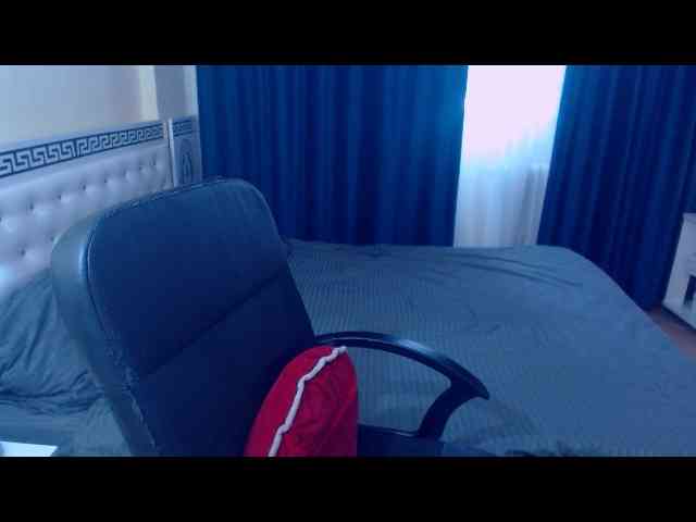 SonyaHotMilf webcam