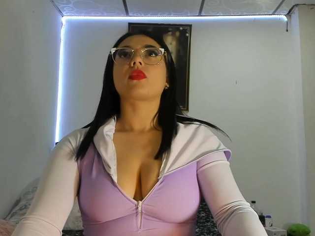 violetabunny live cam on BongaCams