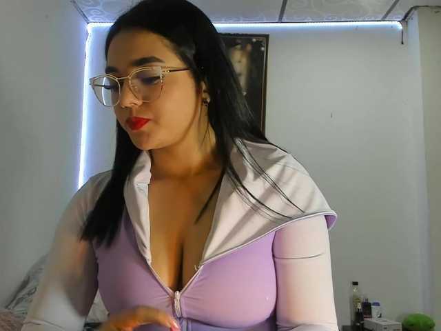 violetabunny live cam on BongaCams