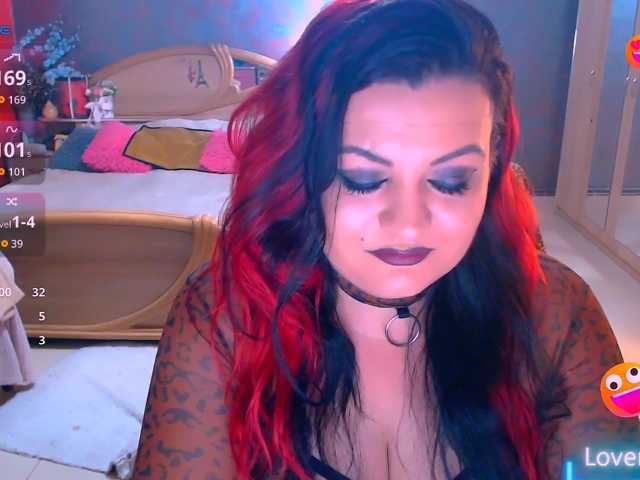 Ariellefoxy, en vivo ahora en BongaCams