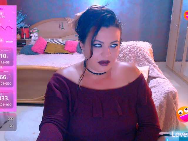 Ariellefoxy live cam on BongaCams