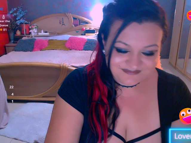 Ariellefoxy live cam on BongaCams