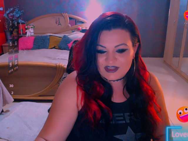 Ariellefoxy live cam on BongaCams