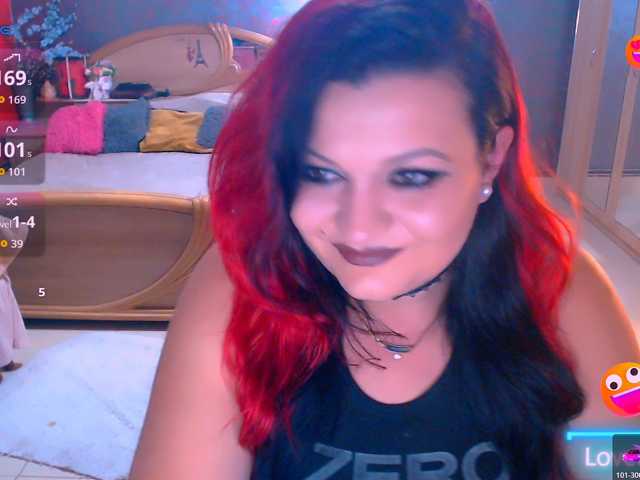 Ariellefoxy