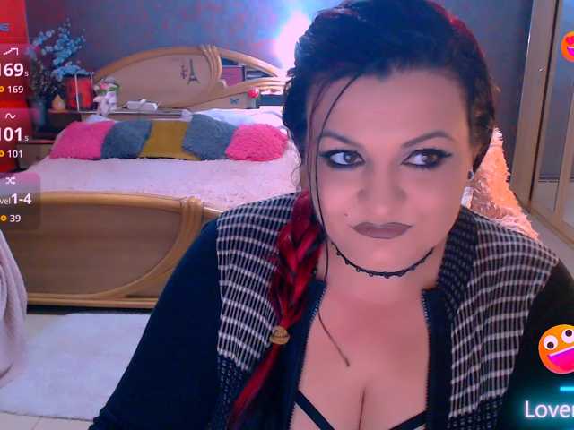 Ariellefoxy