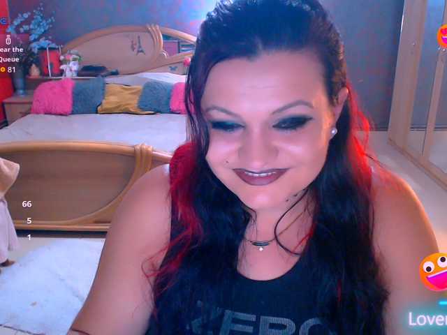 Ariellefoxy, en vivo ahora en BongaCams