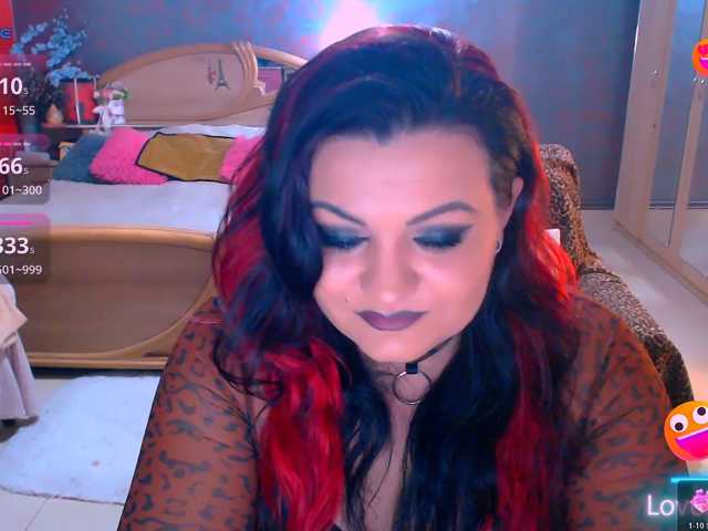 Ariellefoxy live cam preview