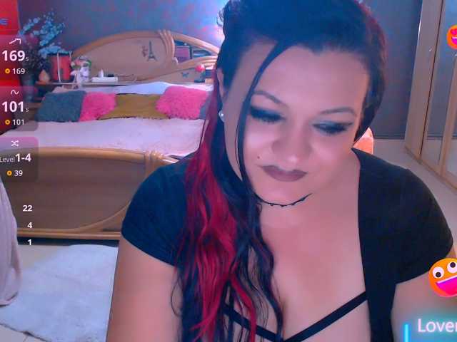 Ariellefoxy