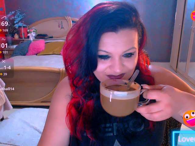 Ariellefoxy