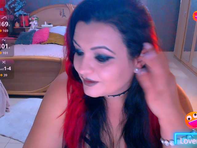 Ariellefoxy