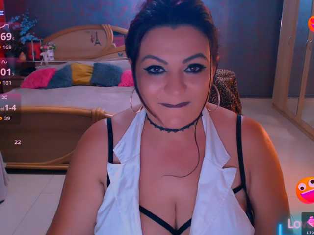 Ariellefoxy