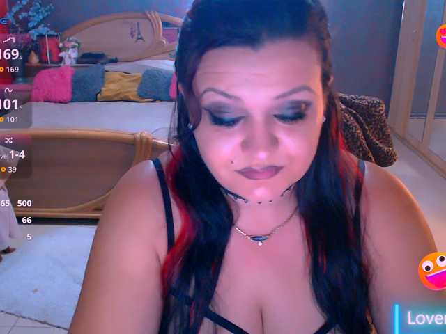 Ariellefoxy, en directo ahora en BongaCams