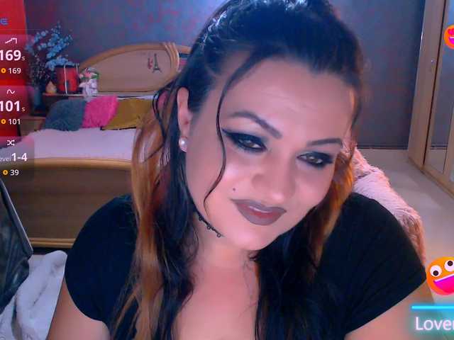 Ariellefoxy
