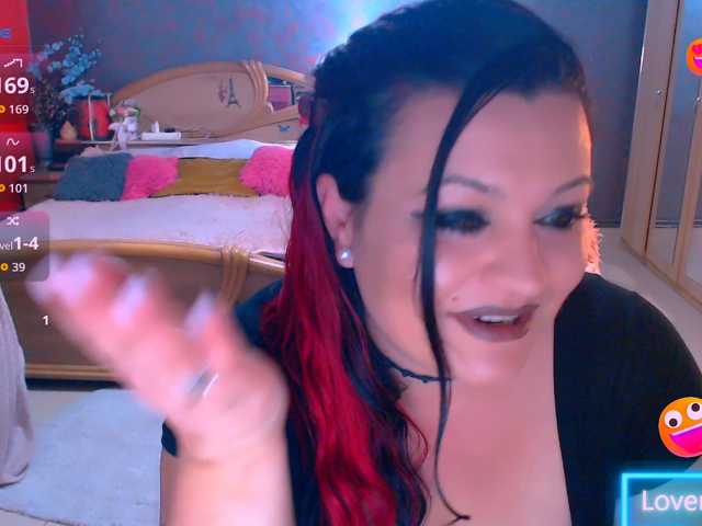 Ariellefoxy