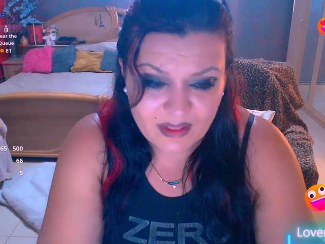 Ariellefoxy, en vivo ahora en BongaCams