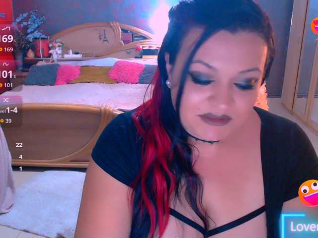 Ariellefoxy