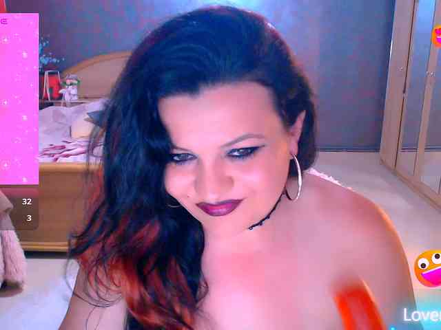 Ariellefoxy webcam