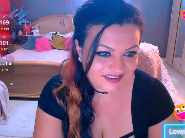 Ariellefoxy webcam
