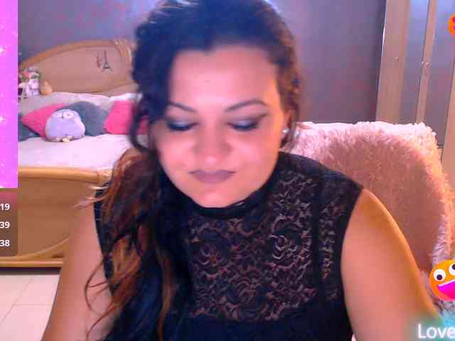 Ariellefoxy webcam