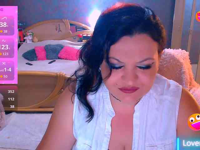 Ariellefoxy Live Webcam on BongaCams