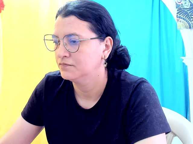 MARILYNG live cam on BongaCams