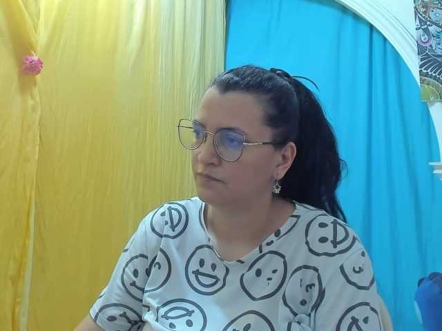 MARILYNG live cam on BongaCams