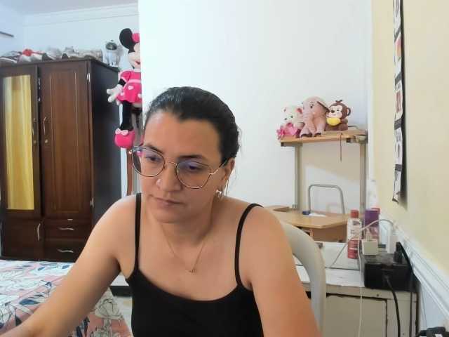 MARILYNG live cam on BongaCams