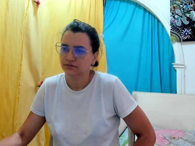 MARILYNG live cam on BongaCams