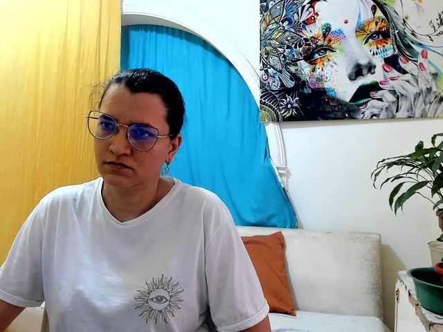 MARILYNG live cam on BongaCams