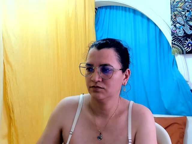 MARILYNG live cam on BongaCams
