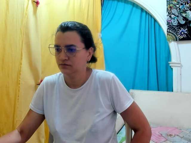 MARILYNG live cam on BongaCams