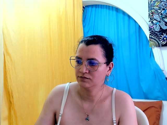 MARILYNG live cam on BongaCams