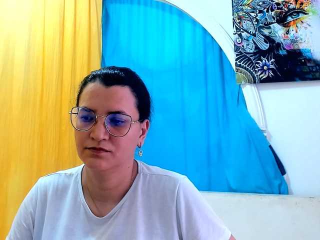 MARILYNG live cam on BongaCams
