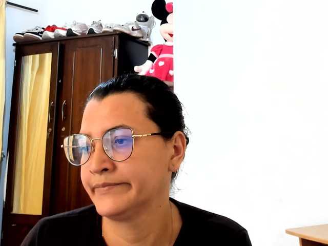 MARILYNG live cam on BongaCams