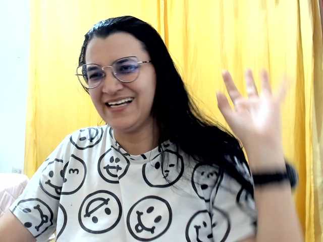 MARILYNG live cam on BongaCams