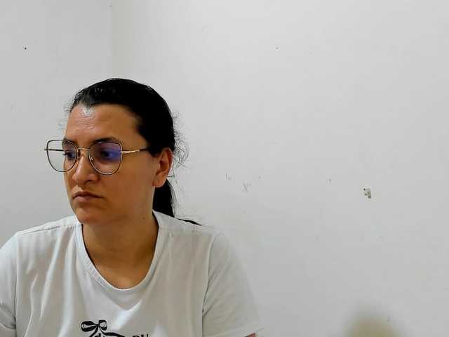 MARILYNG live cam on BongaCams