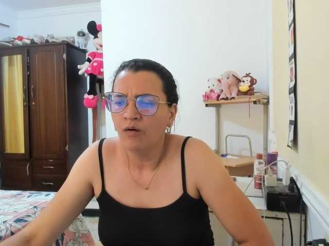 MARILYNG live cam on BongaCams