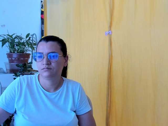 MARILYNG live cam on BongaCams