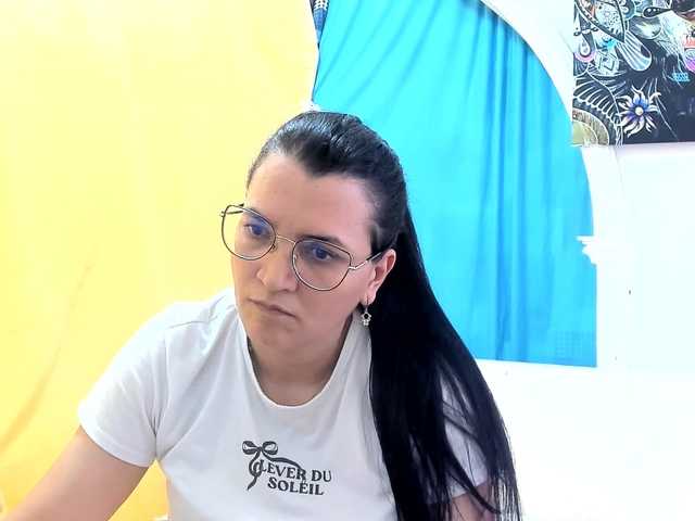MARILYNG live cam on BongaCams