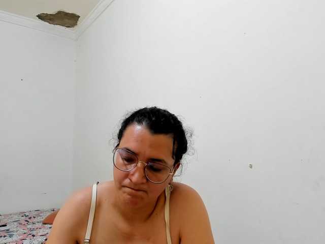 MARILYNG live cam on BongaCams