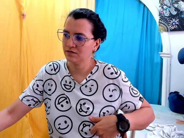 MARILYNG live cam on BongaCams