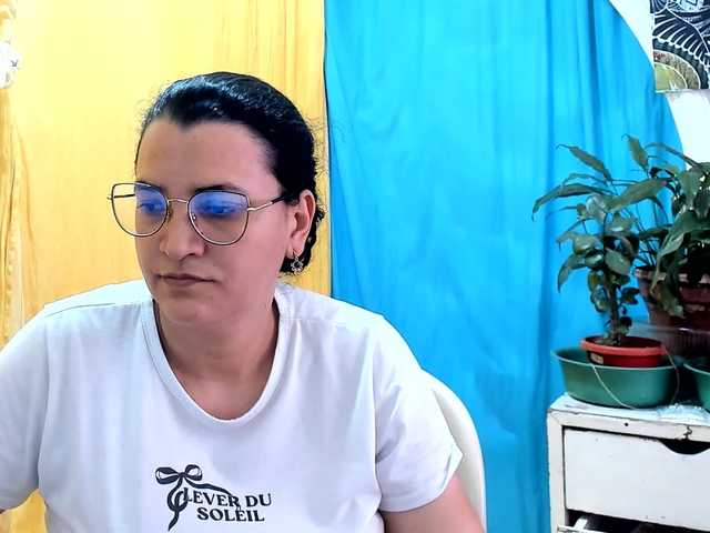 MARILYNG live cam on BongaCams