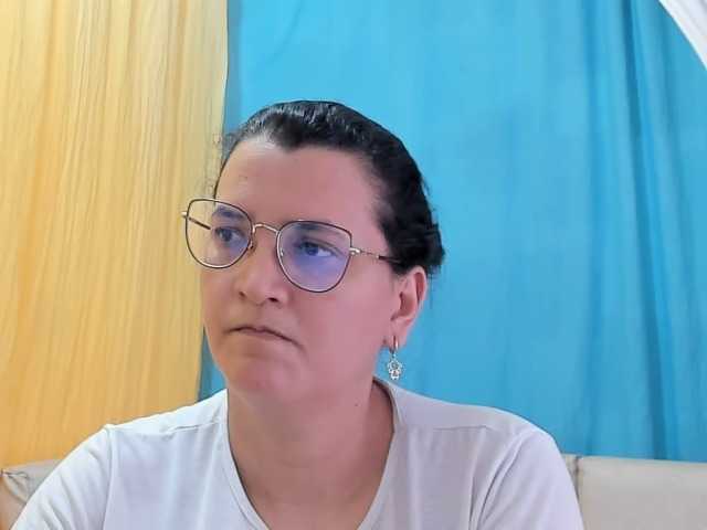 MARILYNG live cam on BongaCams